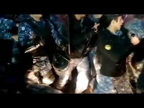 اشكال بين القوى الأمنية والمتظاهرين عند جسر الرينغ