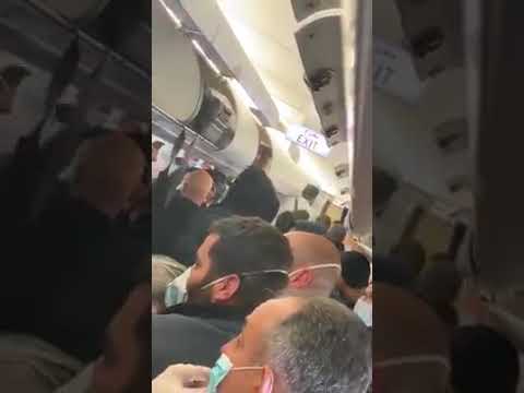 اشكال  بين ركاب في طائرة ميدل ايست متوجهة من رياض إلى بيروت