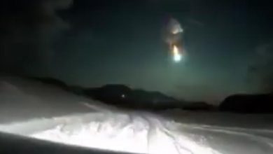 Photo of بالفيديو: شهاب نيزك كبير شوهد في سماء جبل صنين ليلة أمس..